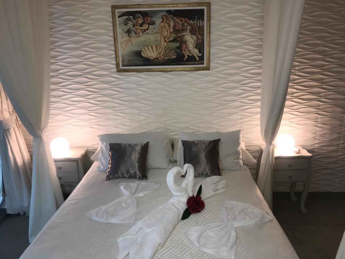 Relais De Charme Boutique Hotel *